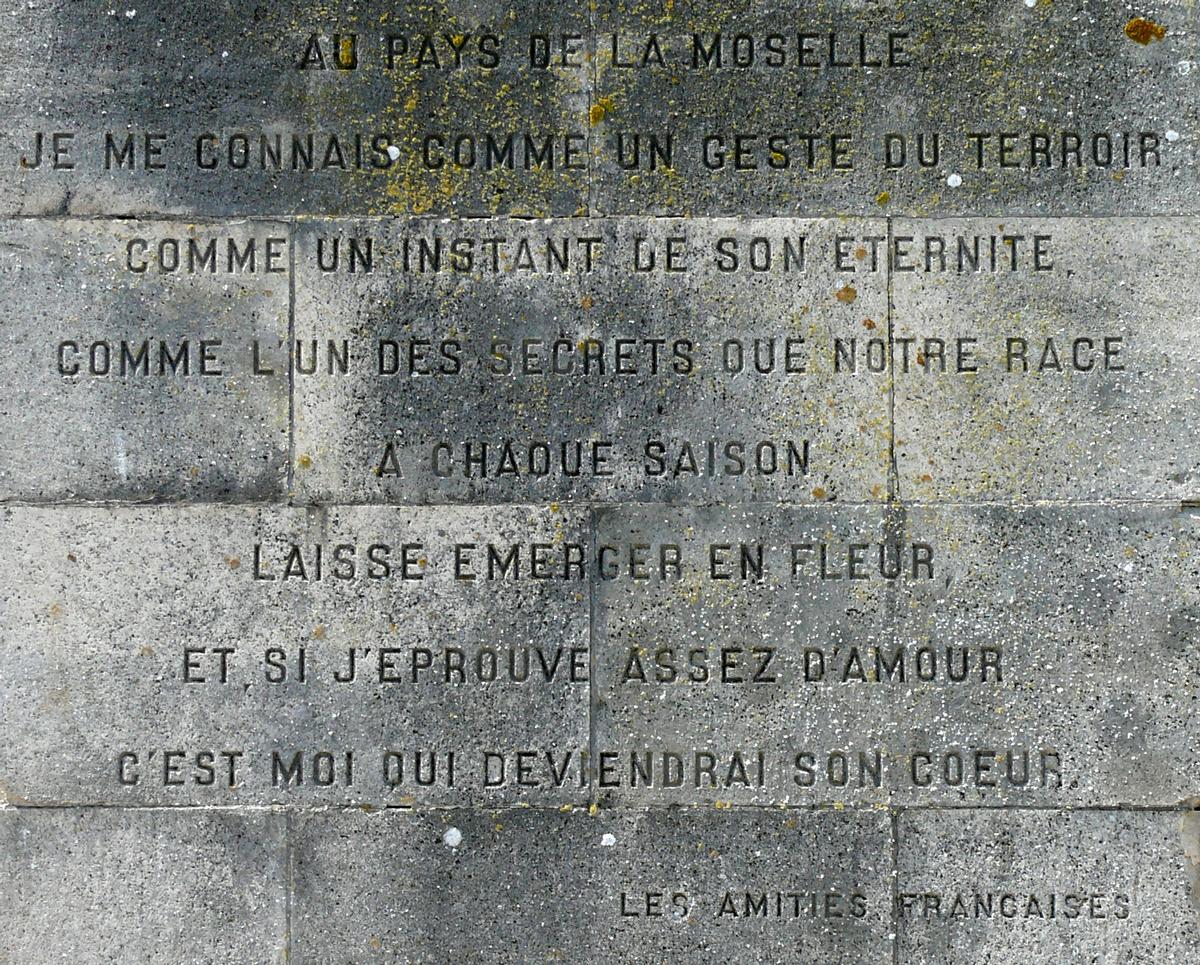 Signal de Vaudémont - Monument Barrès - Un extrait de «Les amitiés françaises» 
