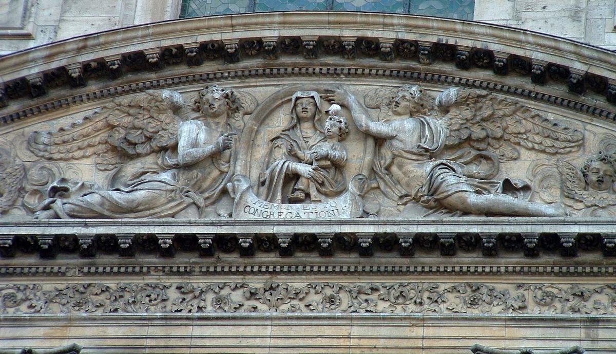 Pont-à-Mousson - Abbaye des Prémontrés - Eglise abbatiale - Fronton représentant la Vierge de Saint-Luc 