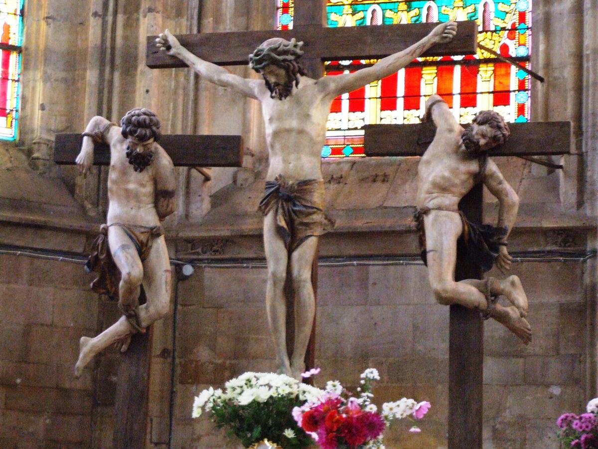 Bar-le-Duc - Eglise Saint-Etienne (ancienne Collégiale Saint-Pierre) - Le Christ en croix et les deux larrons de Ligier Richier (vers 1534) 