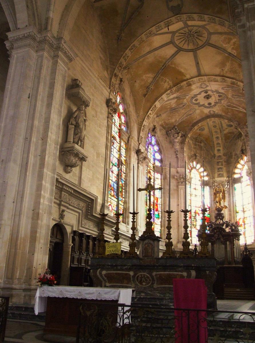 Saint-Mihiel - Abbatiale Saint-Michel - Maître autel et choeur des moines 