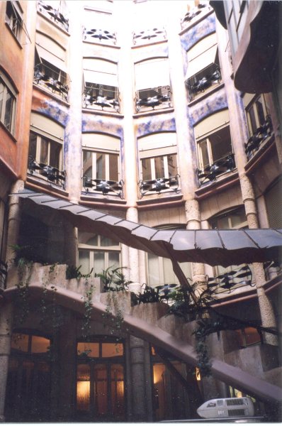 Casa Milà.Escalier extérieur 