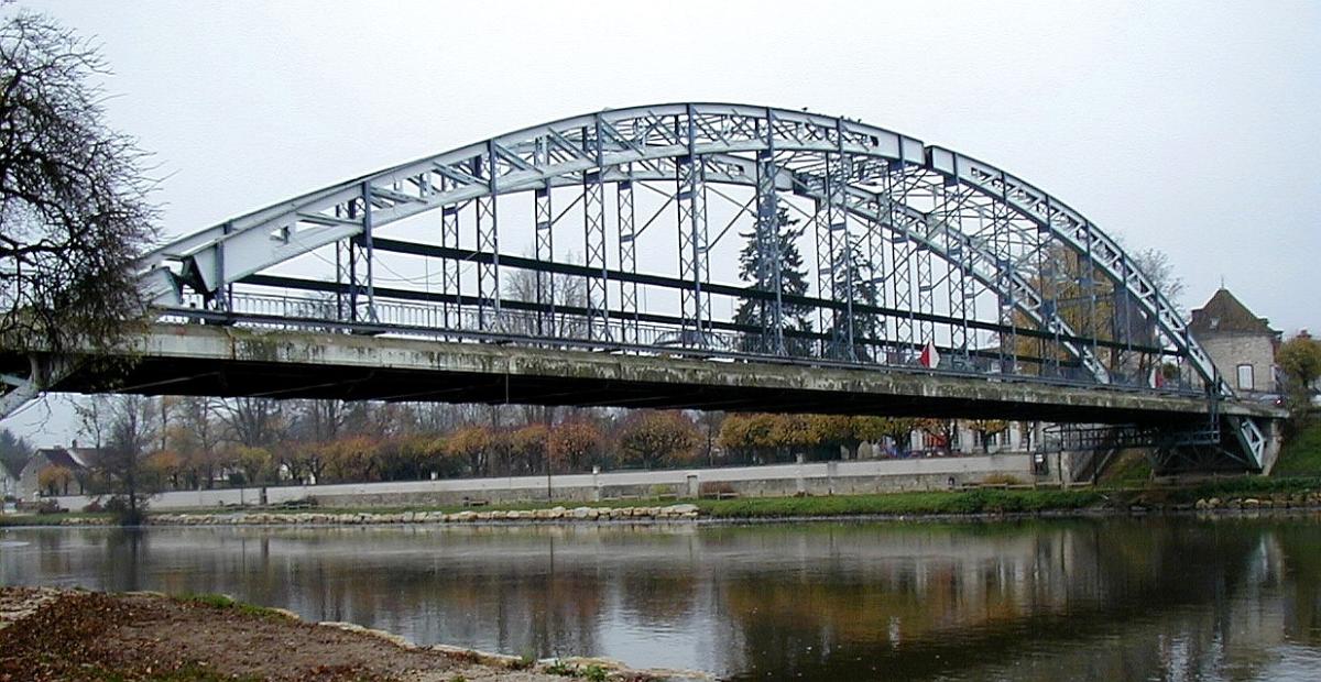 Pont sur l'Yonne, Monéteau 