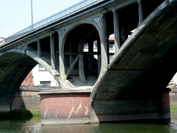 Pont Neuf de Montauban.Pile centrale 
