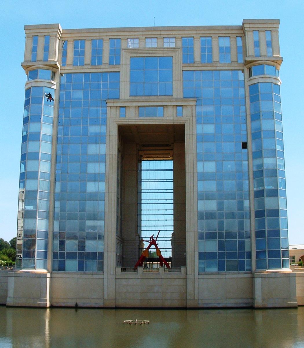 Montpellier - Hôtel de Région - Façade côté esplanade de l'Europe 