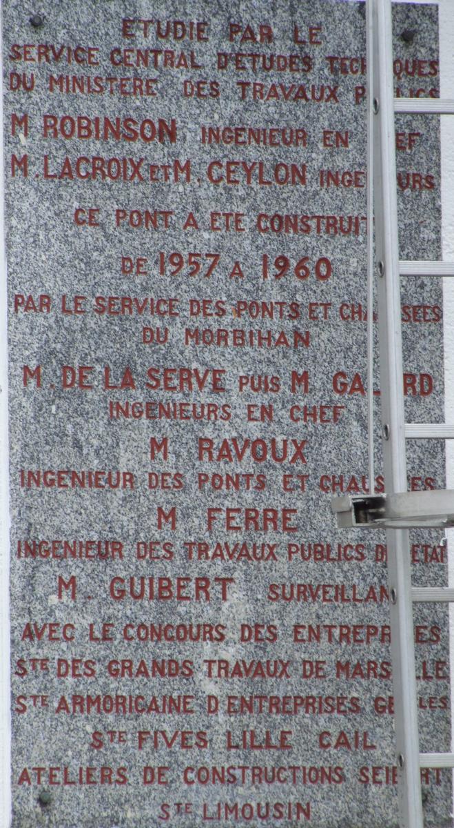 Pont de La-Roche-Bernard - Panneau commémoratif 