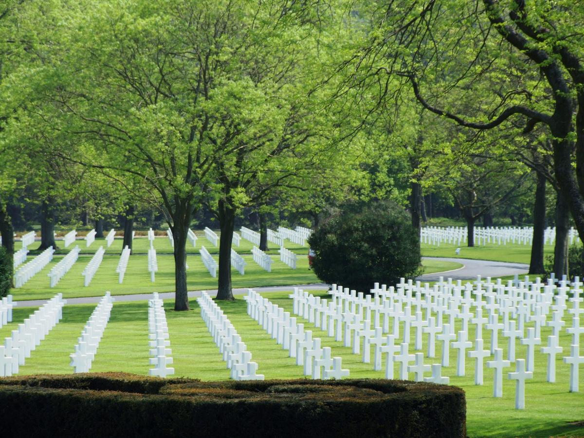 Gedenkstätte am amerikanischen Militärfriedhof Saint-Avold 