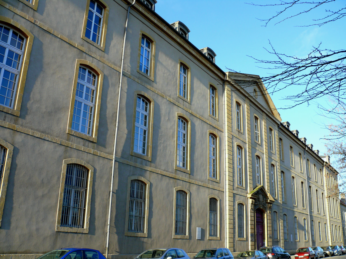 Metz - Conseil général de la Moselle (ancien hôpital militaire de Fort-Moselle) 