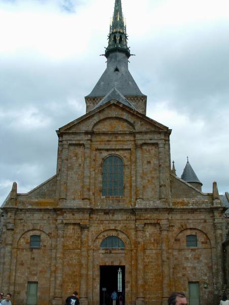 Le Mont Saint-MichelAbbaye - Eglise - Façade du 17ème siècle Le Mont Saint-Michel Abbaye - Eglise - Façade du 17 ème siècle