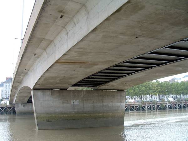 Pont Anne-de-Bretagne, Nantes 