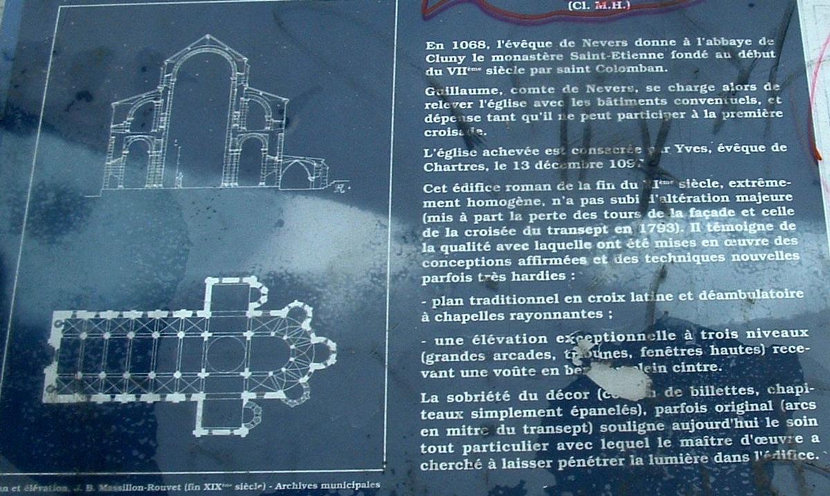 Nevers - Eglise Saint-Etienne - Panneau d'information 