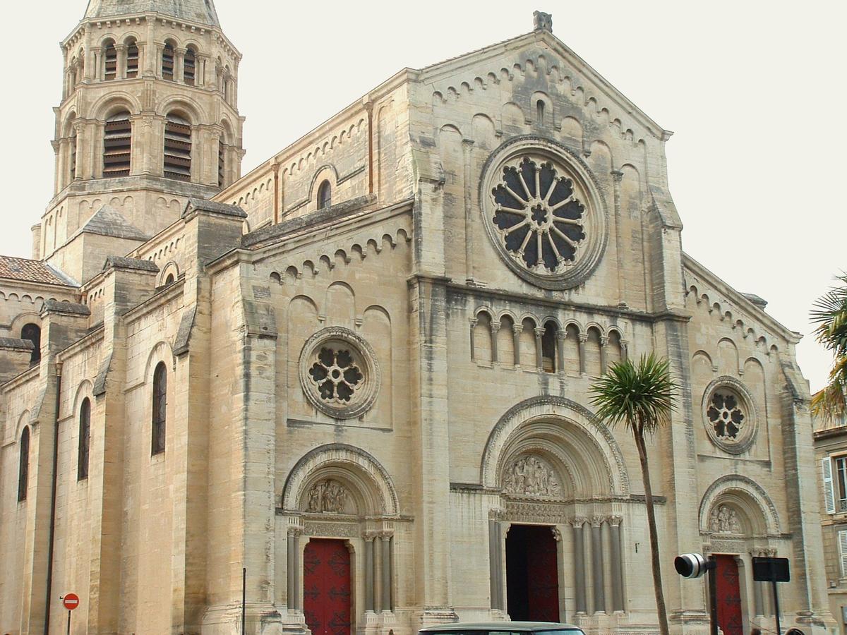 Nîmes - Eglise Saint-Paul - Façade 