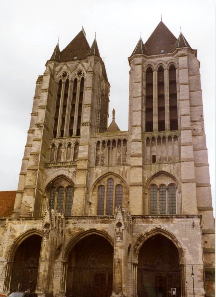 Noyon Cathedral.Western façade 