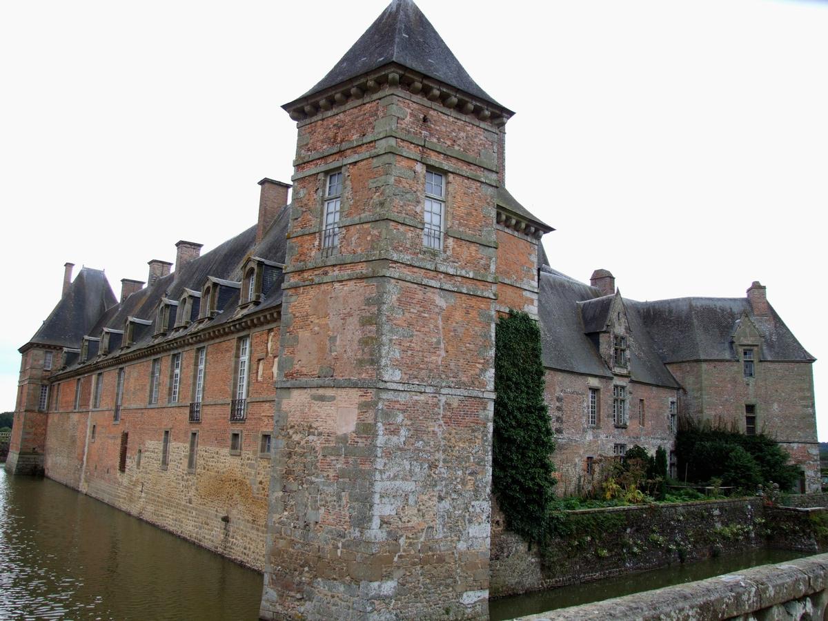 Château de Carrouges - L'aile des Grands appartements construite par François Gabriel et l'aile des Blosset 