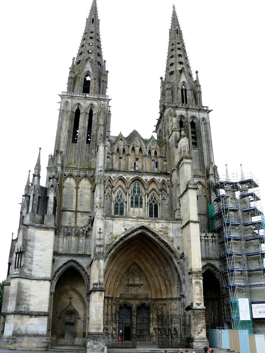 Cathédrale Notre-Dame de Sées - Façade occidentale 