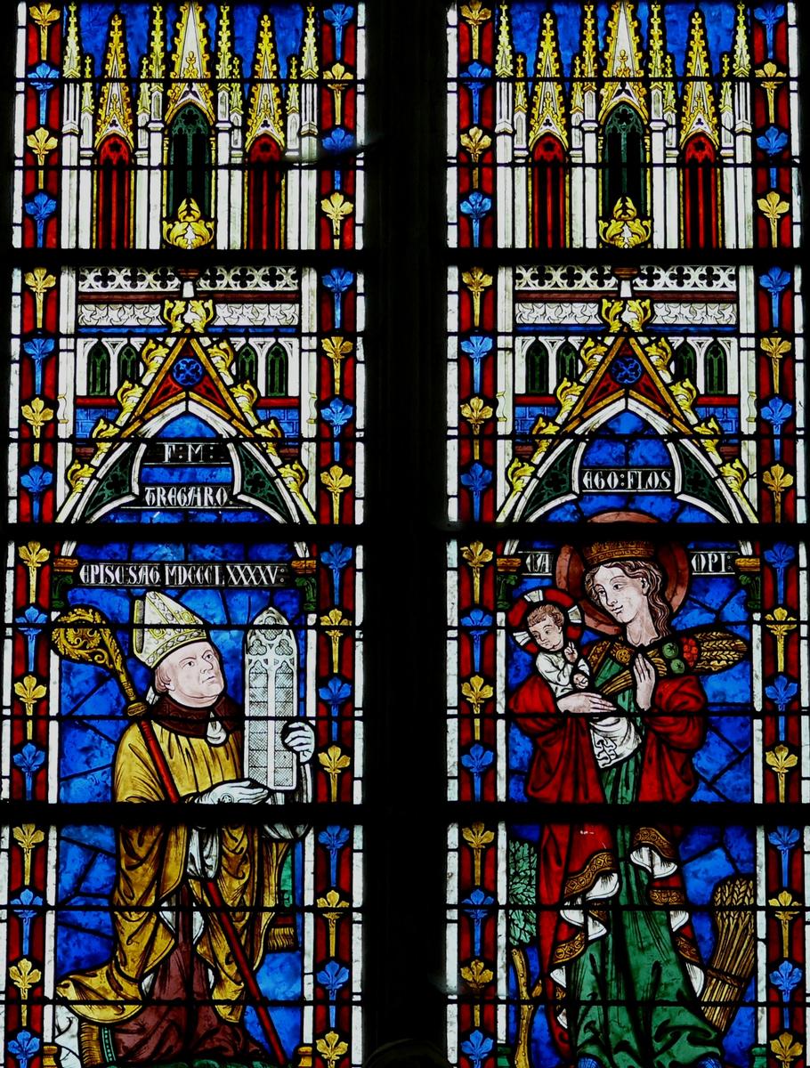 Cathédrale Notre-Dame de Sées - Chapelle axiale Notre-Dame - Vitrail avec évêque en donateur de 1895 