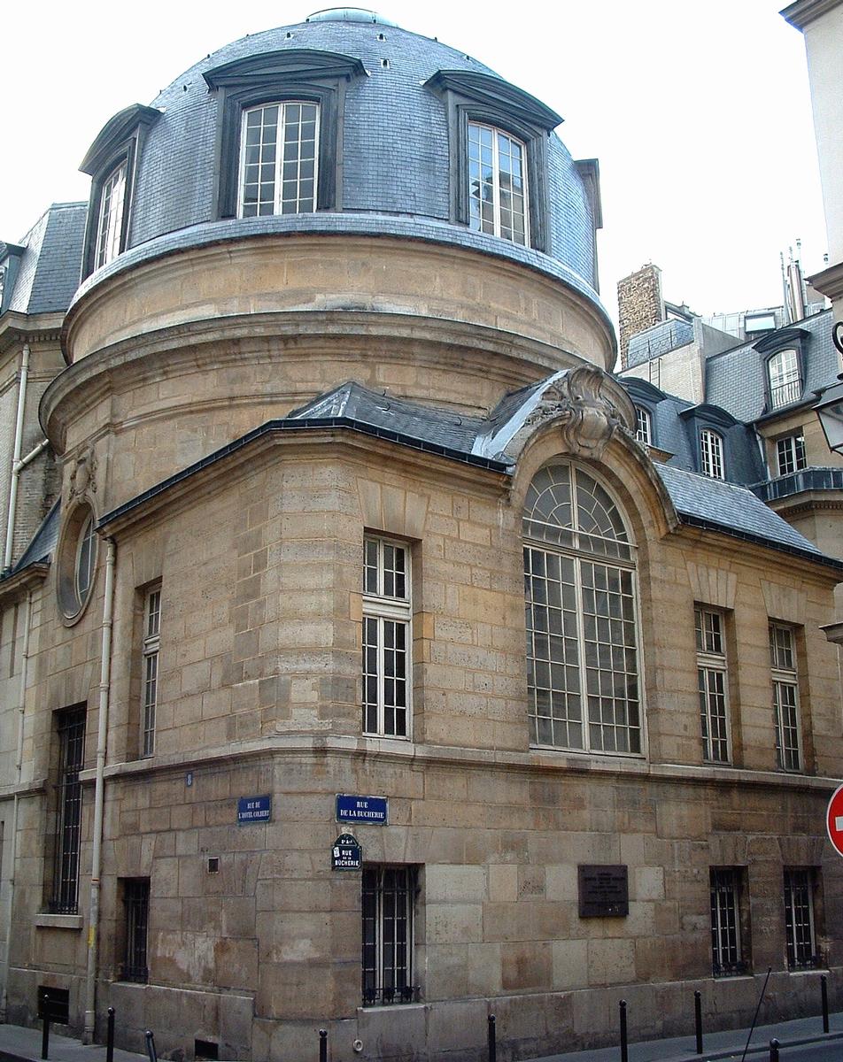 Paris - 13-15 rue de la Bûcherie - Amphithéâtre de l'ancienne faculté de médecine 