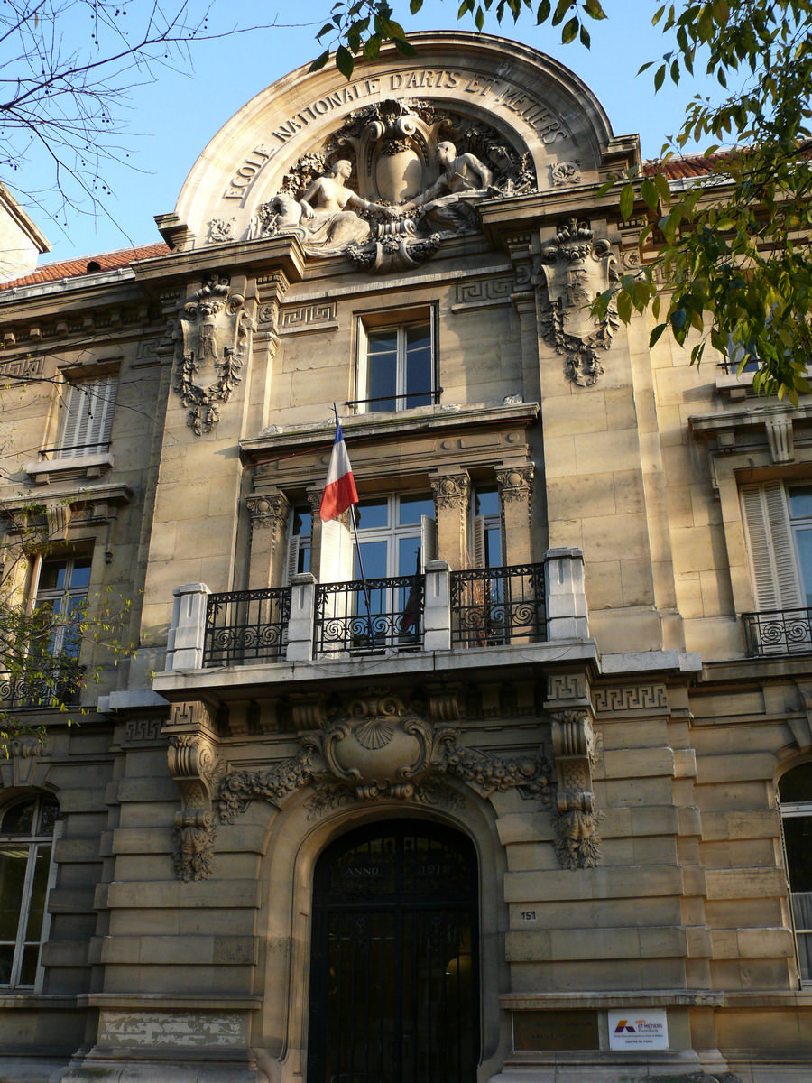 Fiche média no. 154126 Paris 13 ème arrondissement - Ecole nationale supérieure des Arts et Métiers - Centre de Paris - Entrée sur le boulevard de l'Hôpital