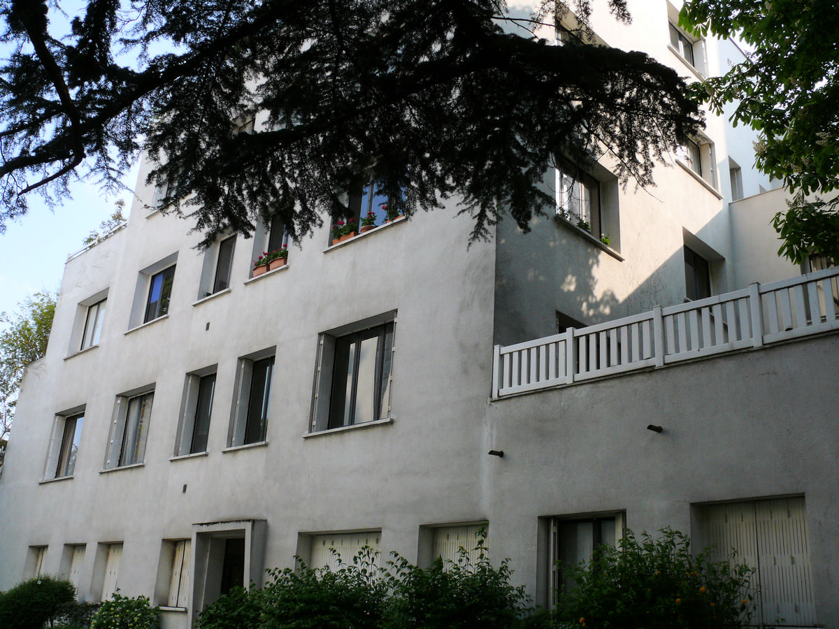Sechs Wohnhäuser auf der Rue Mallet-Stevens 