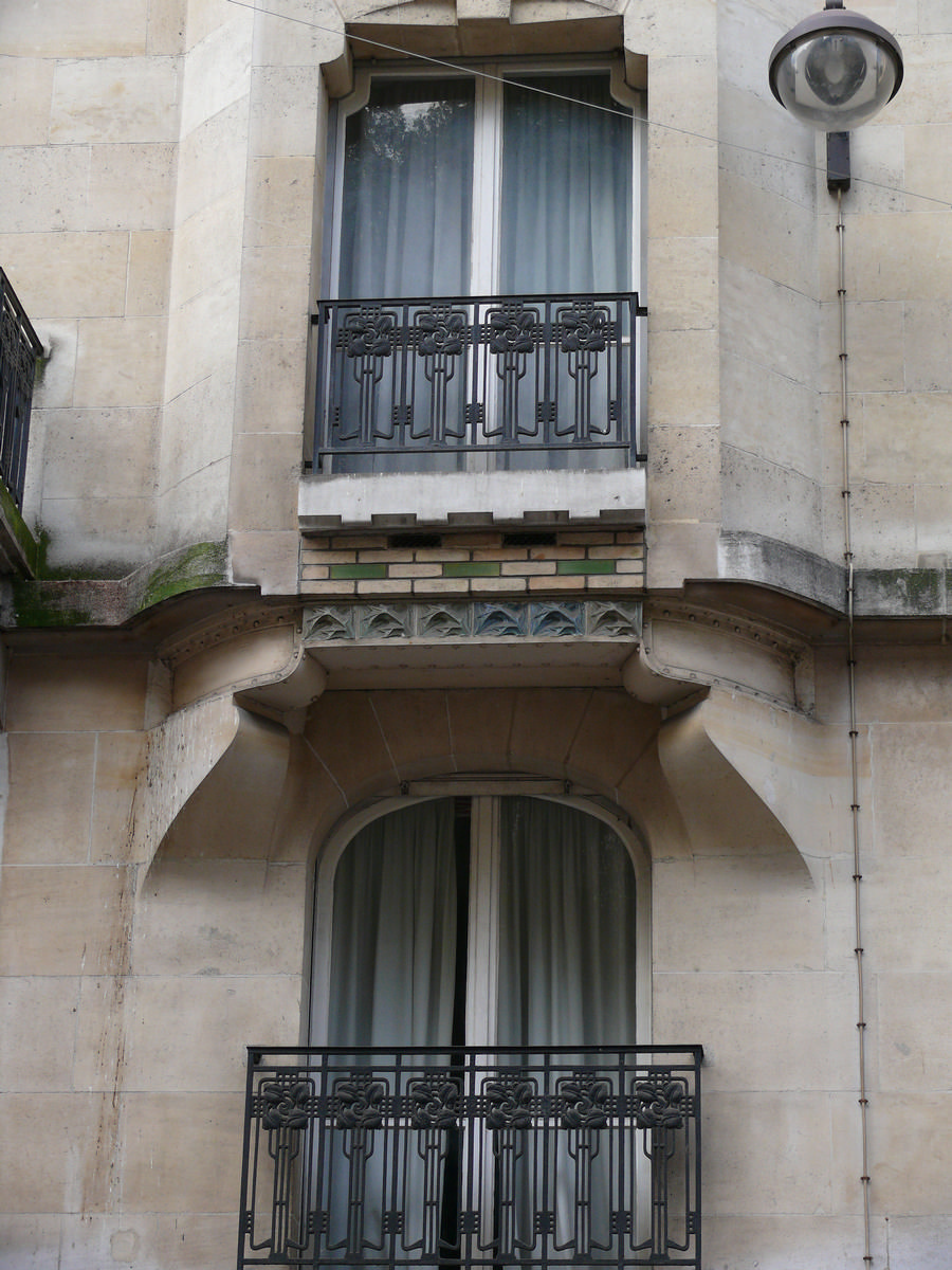 Paris 18ème arrondissement - Immeuble 17 rue Damremont - Détail 