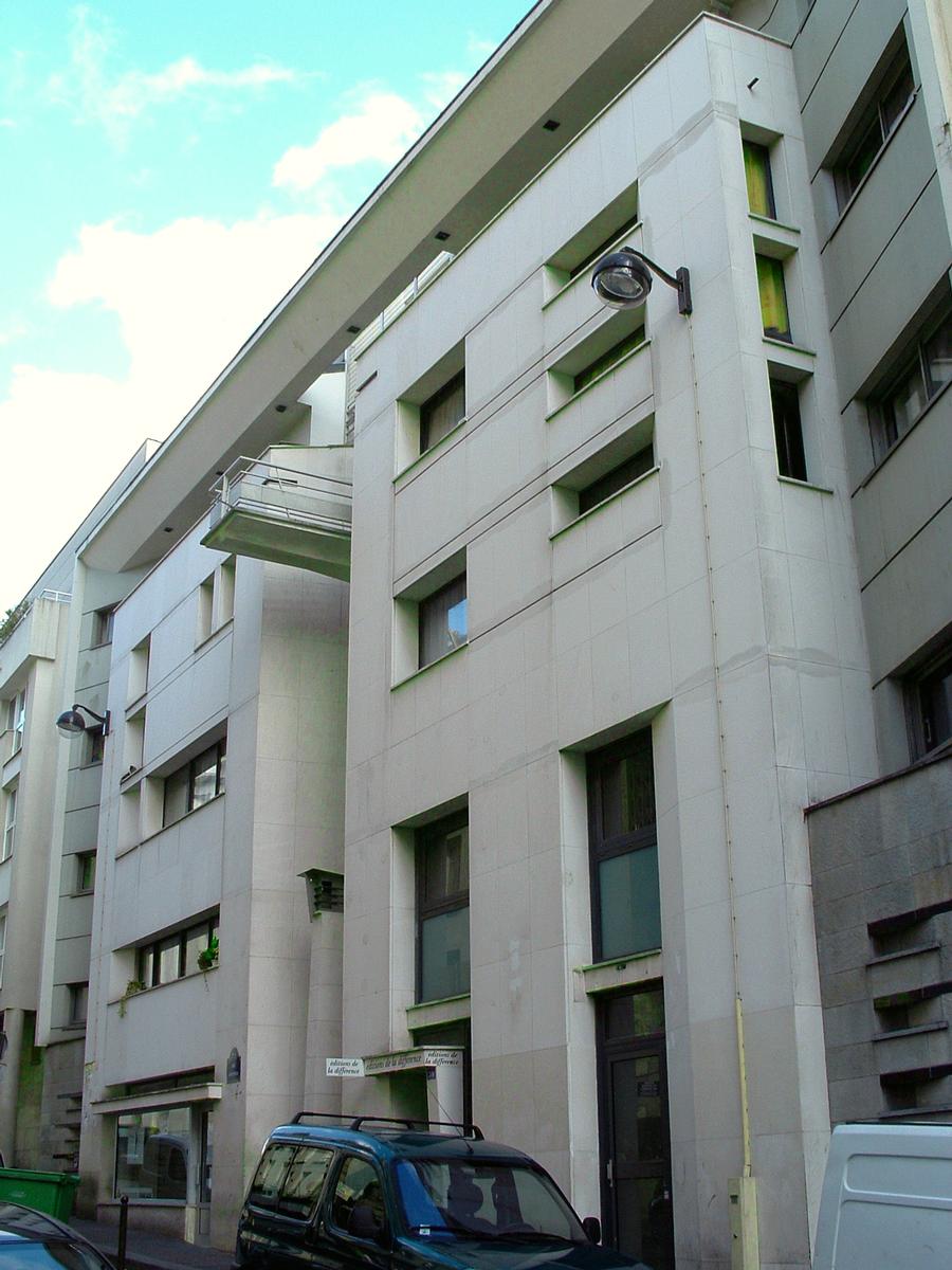Paris 20ème arrondissement - Immeuble 30 rue Ramponneau comprenant des logements sociaux par l'architecte Frédéric Borel 