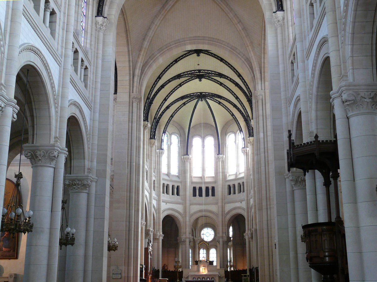 Paris 20ème arrondissement - Eglise Notre-Dame de la Croix - Nef 