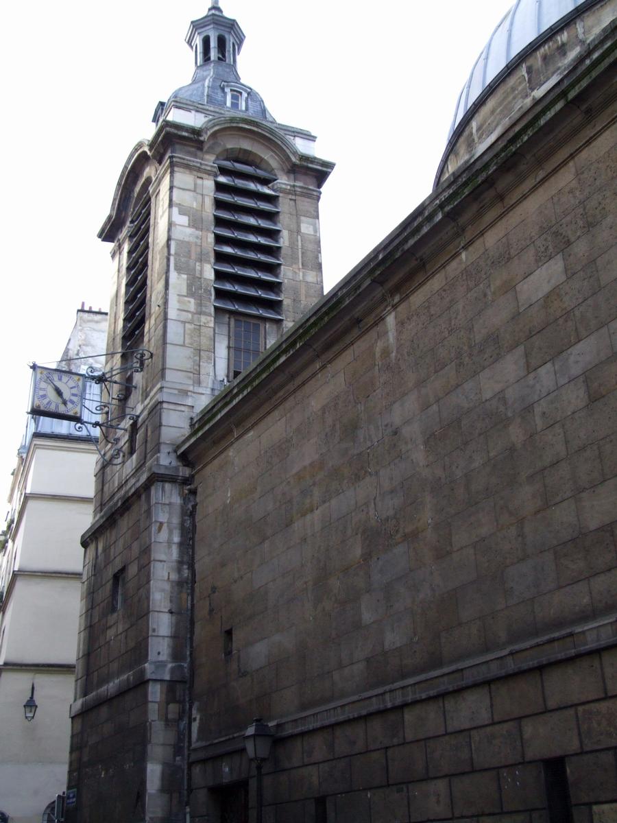 Fiche média no. 78196 Paris - 2 ème arrondissement - Eglise Notre-Dame-de-Bonne-Nouvelle - Le chevet de l'église avec la tour-clocher construite au 17 ème siècle