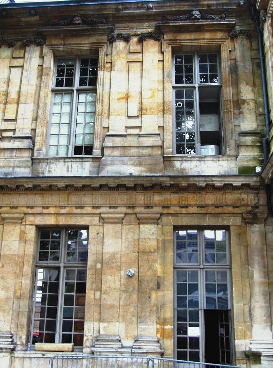 Paris - 4ème - Hôtel Bouthillier de Chavigny 