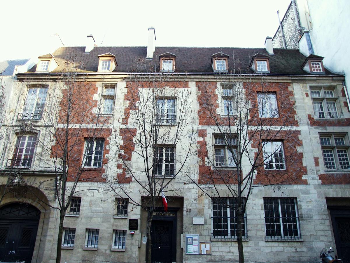 Maison dite de Jacques-Coeur, rue des Archives 