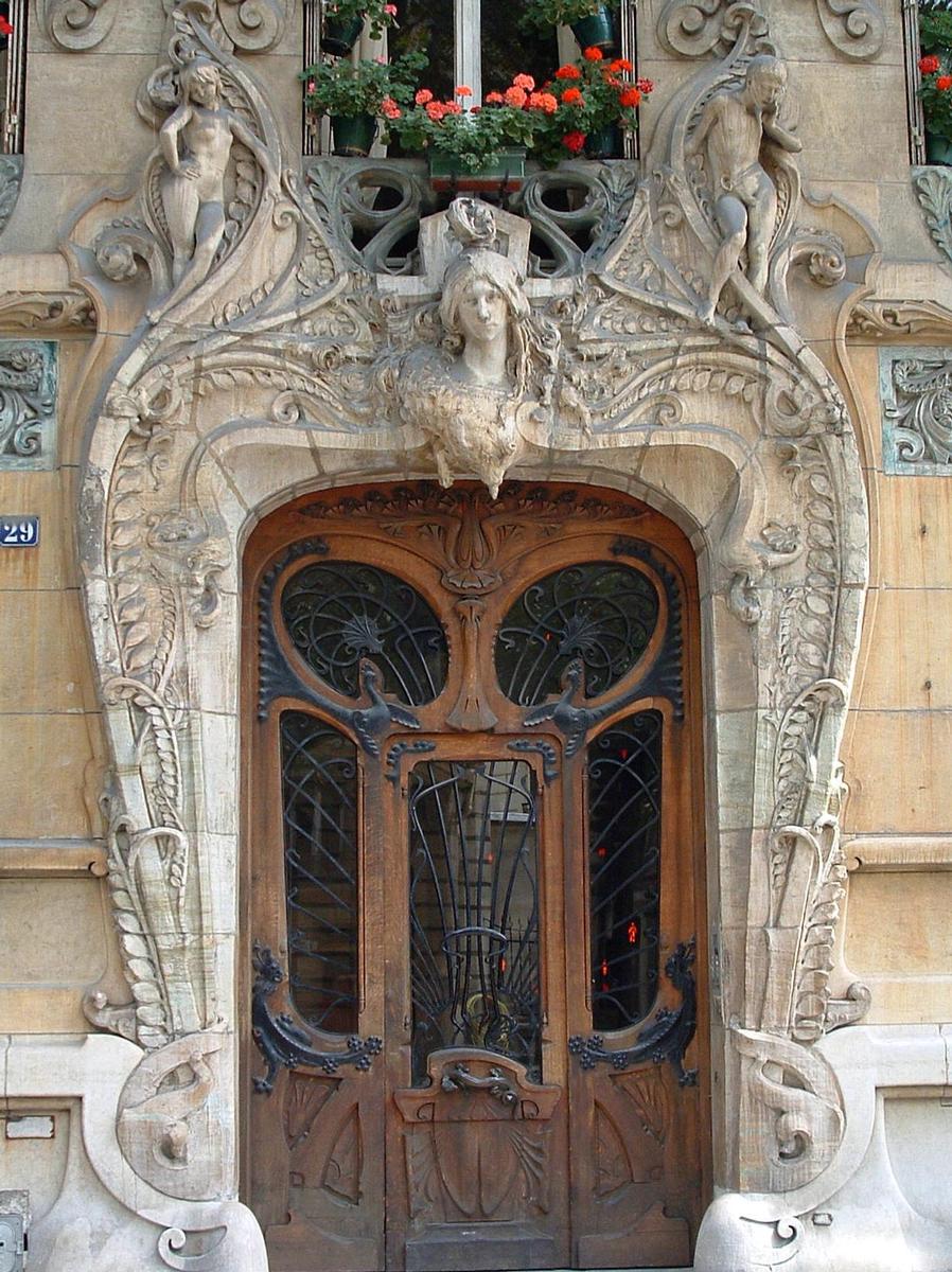 Paris - Immeuble Lavirotte - Façade rue Rapp - Détail 