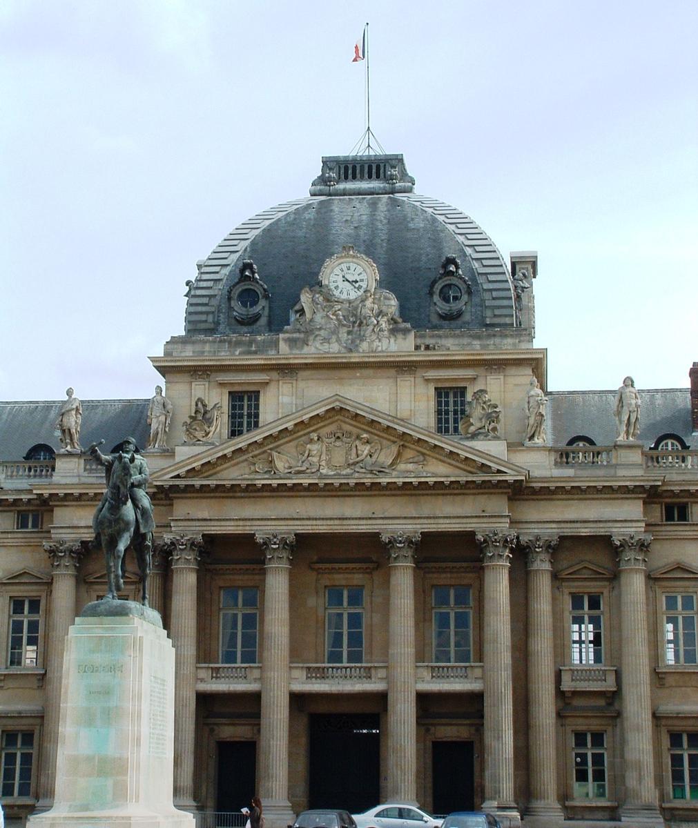 Ecole Militaire - Côté Champs-de-Mars - Pavillon central 