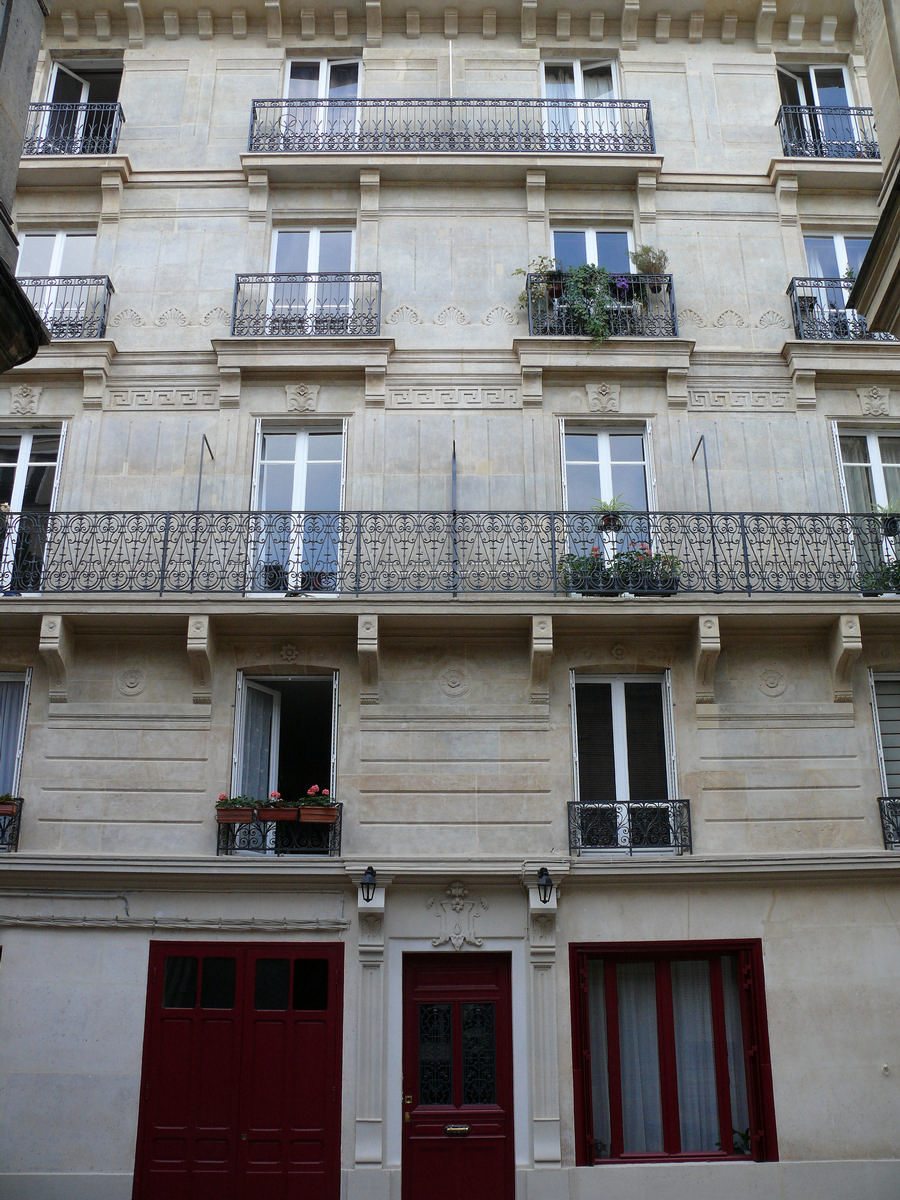 Paris 9ème arrondissement - Immeubles 5-7 rue Ballu - Immeuble d'habitation 