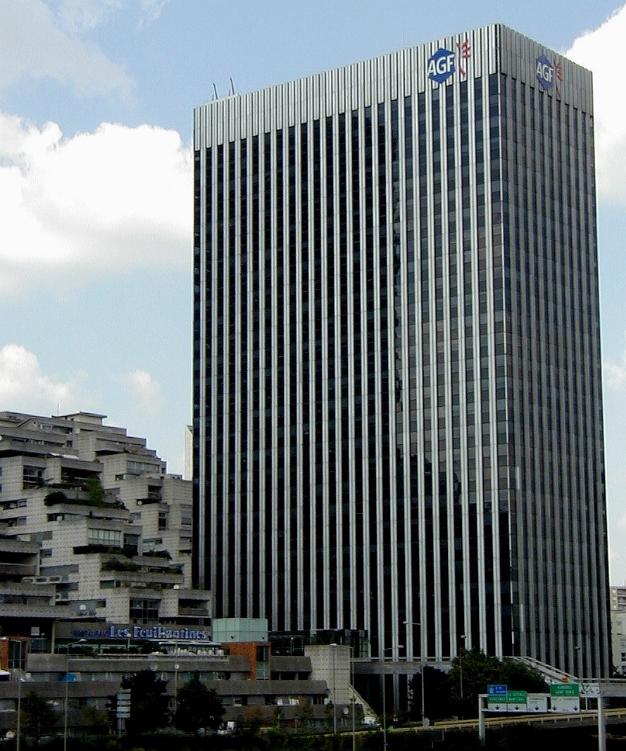 Paris - La Défense - Tour AGF Neptune, immeuble les Damiers 