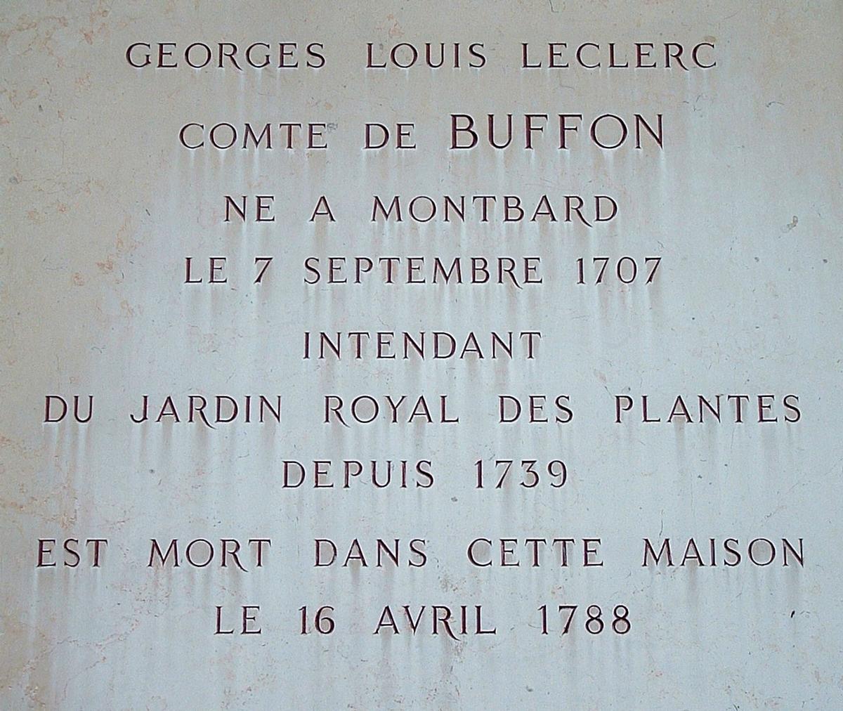 Paris - Museum National d'Histoire Naturelle - Jardin des plantes - Maison de Buffon construite vers 1770 - Plaque commémorative de Buffon 