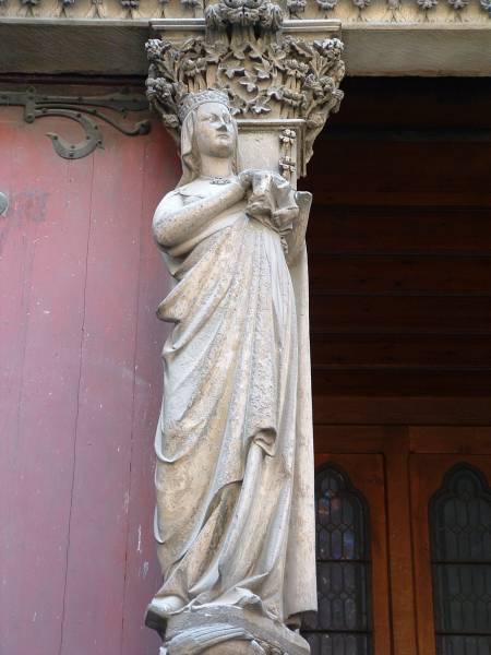 Notre-Dame de ParisStatue de la Vierge du portail du transept Nord 