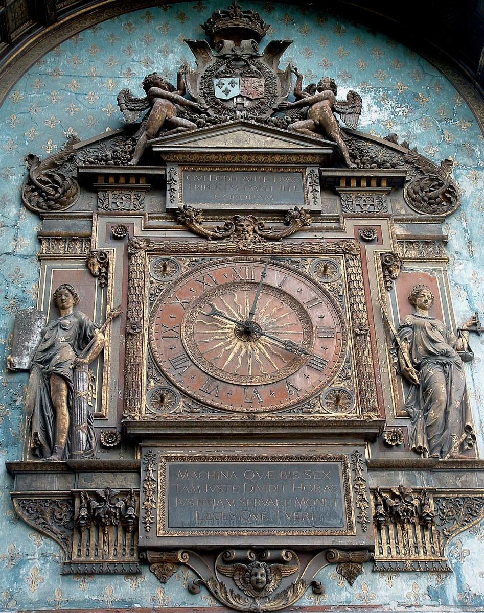 Paris - Palais de Justice - Conciergerie - Tour de l'Horloge - Cadran dessiné par les architectes Duc et Dommery en 1842 