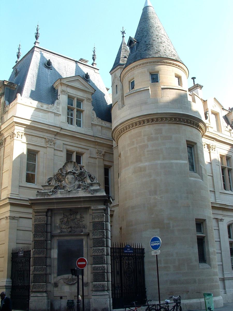 Paris - Prieuré Saint-Martin-des-Champs - Enceinte du prieuré - Tour Vertbois (vers 1140) 