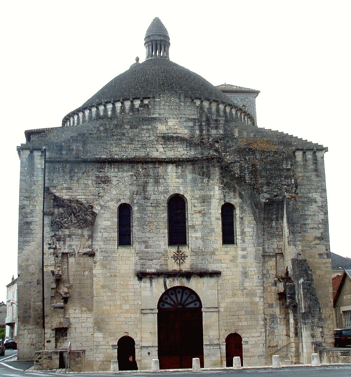 Périgueux - Eglise Saint-Etienne-le-Cité (ancienne cathédrale) - Façade occidentale 
