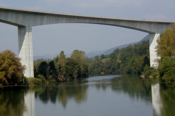 Viaduc de Poncin 