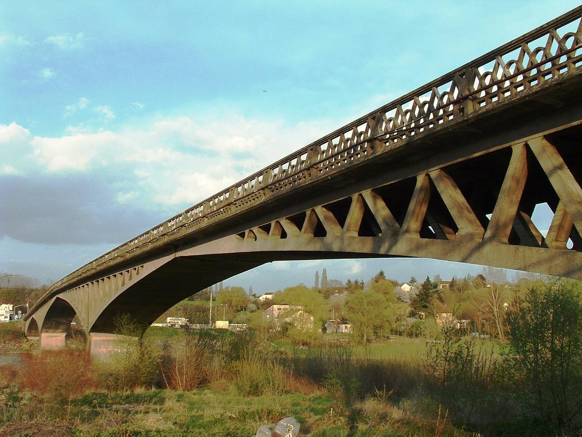 Vichy - Pont de Boutiron - Tablier vu d'une culée 