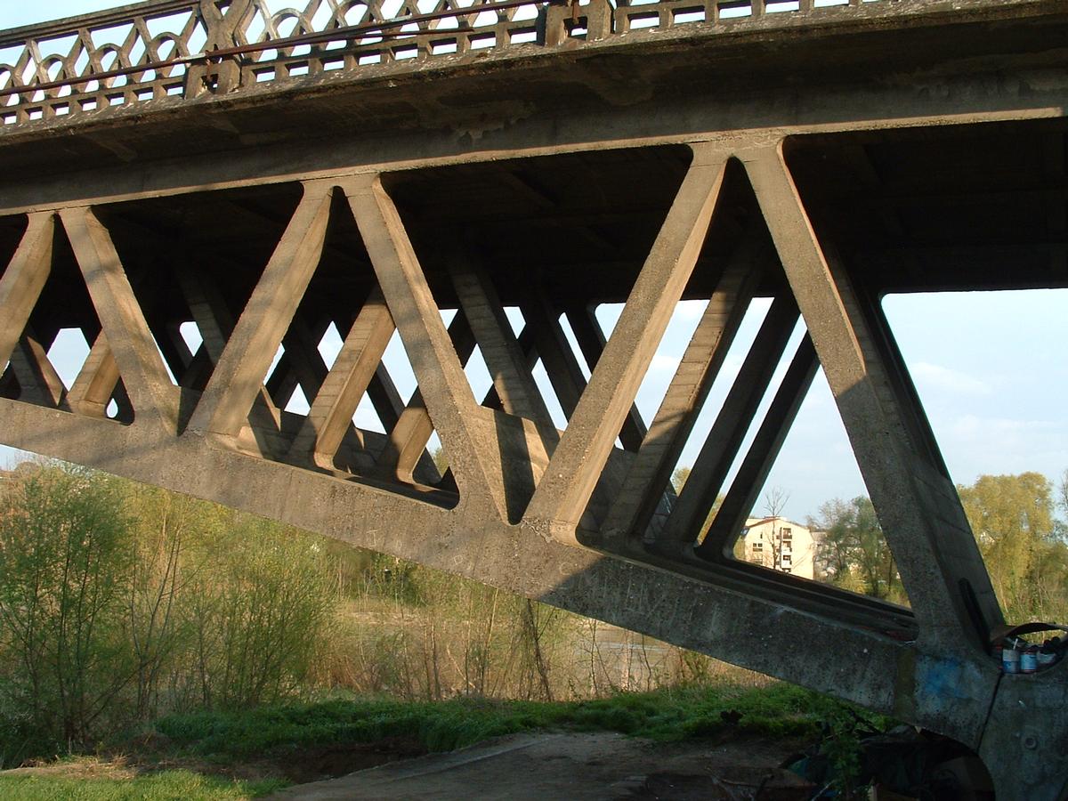 Vichy - Pont de Boutiron - Appui du tablier sur la culée rive gauche 
