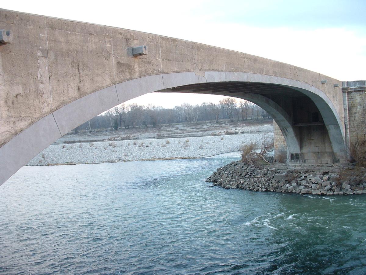 Rhonebrücke Pont-Saint-Esprit 