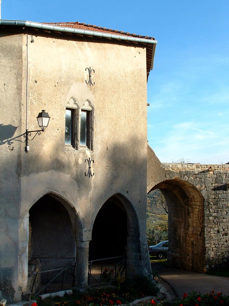 Prény - Château-fort - Corps de garde et grande porte aux Champs 