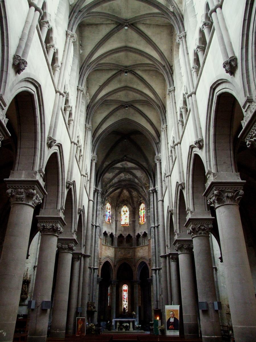 Aigueperse - Eglise Notre-Dame - Nef 