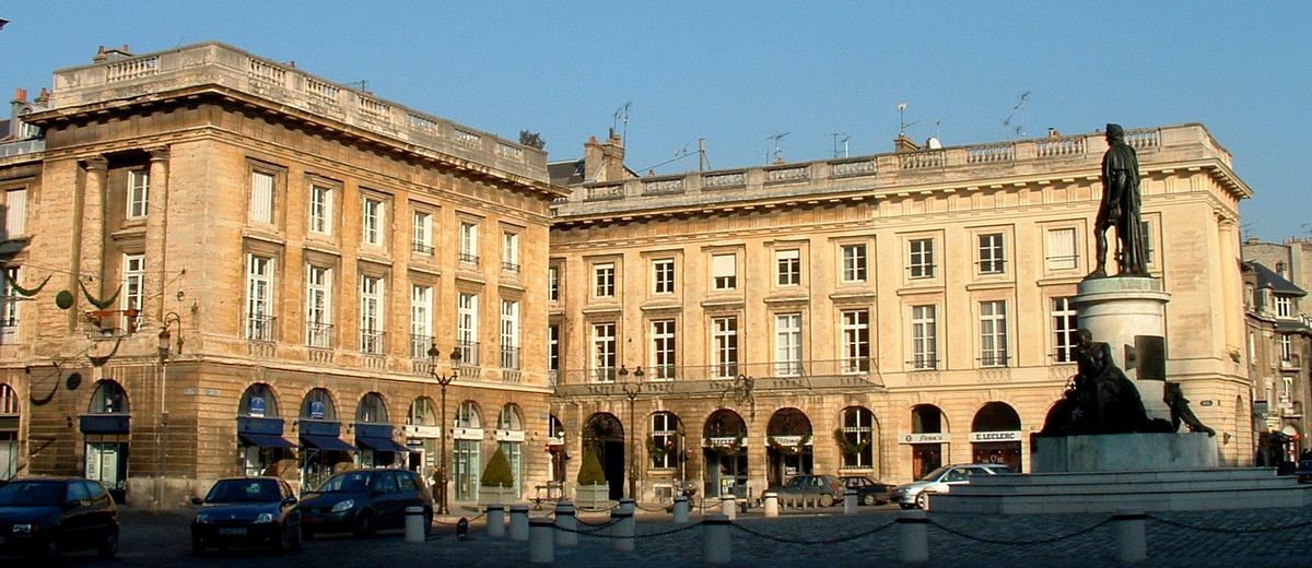 Reims - Place Royale - Côté Est 
