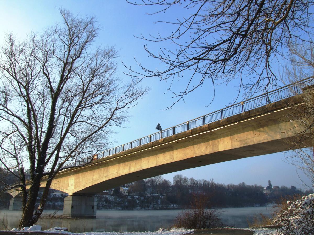 Rhonebrücke Jons 