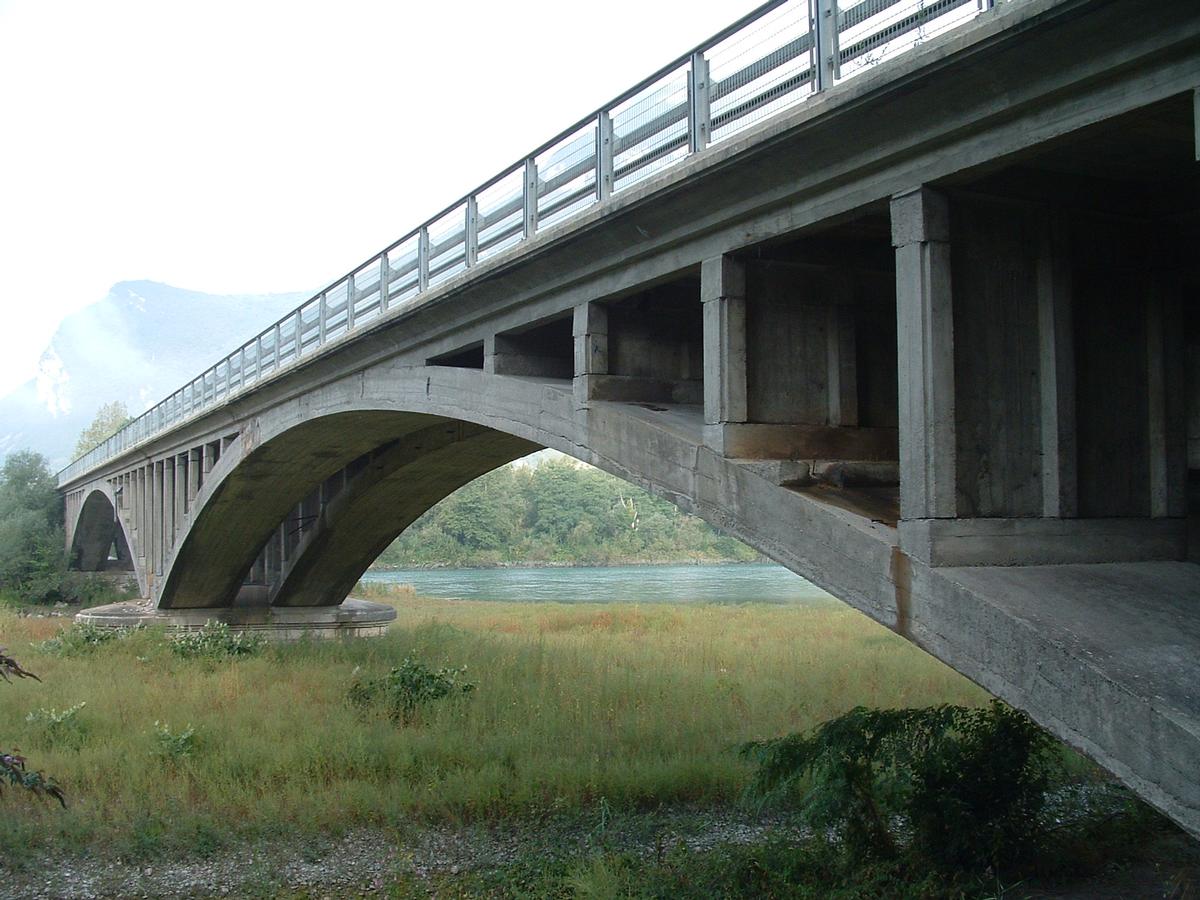 Rhonebrücke La Loi 