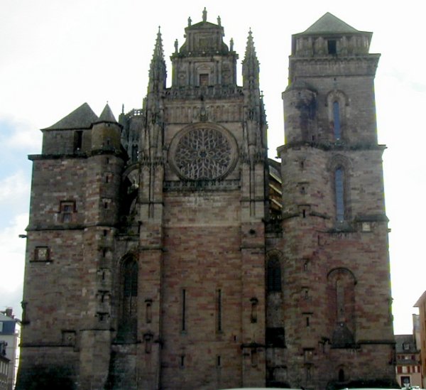 Cathédrale Notre-Dame de Rodez.Façade occidentale 