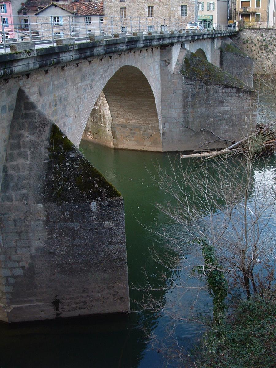 Pont sur l'Aveyron, Saint-Antonin-Noble-ValPiles et une travée 
