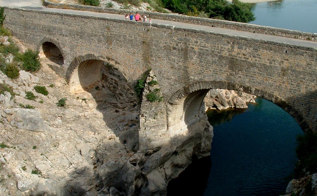 Saint-Jean-de-Fos - Pont du Diable vu de l'amont - Elargissement 