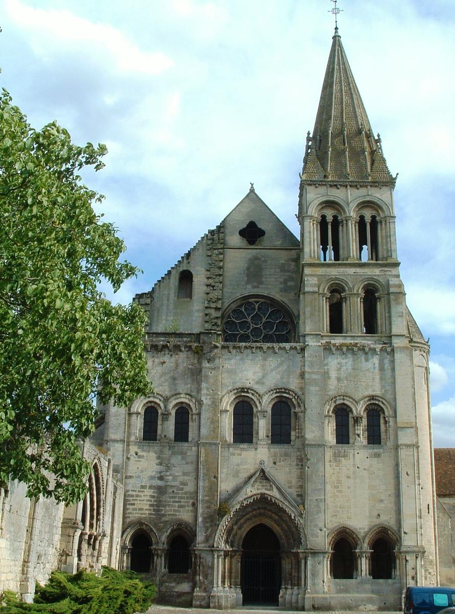 Saint-Leu-d'Esserent - Ancienne abbatiale Saint-Leu: Façade 